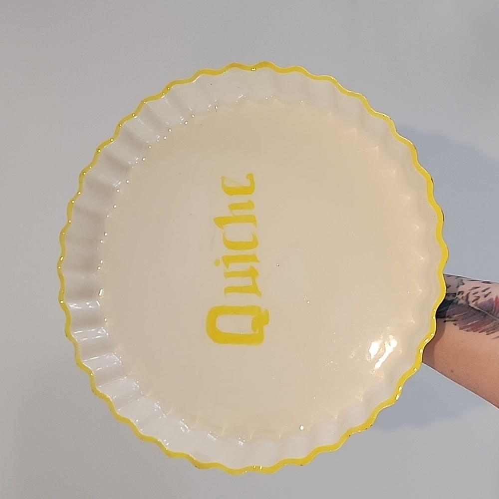 Vintage quiche ceramic dish